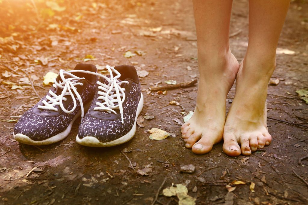 Earthing barefoot — health benefits science